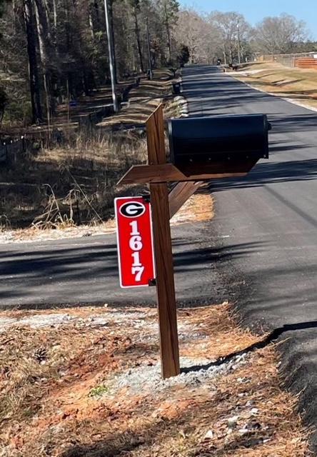 Georgia G Address Marker Vertical